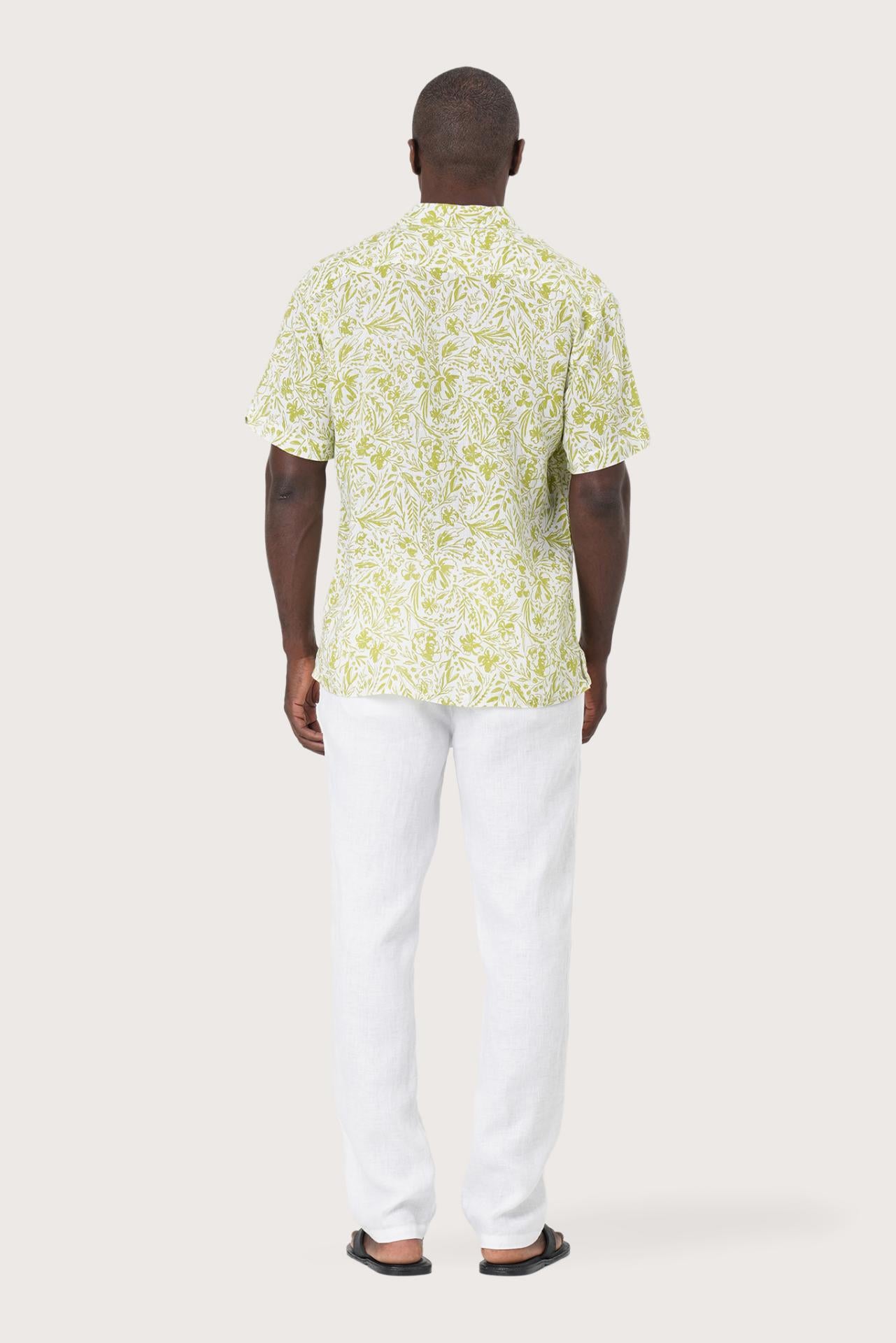 Angkasa Linen Shirt Jungle Leaves