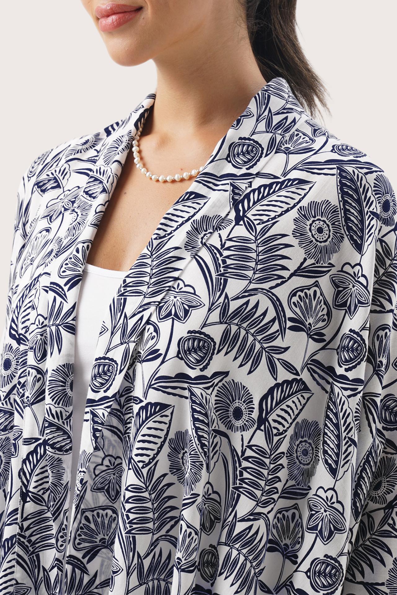 Borneo Outerwear Jungle Tropical Navy