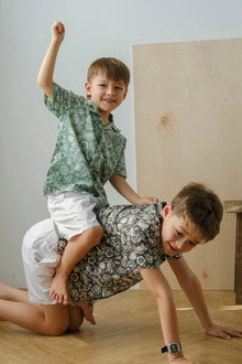 Bali Tropical Shirt Veg and Crab