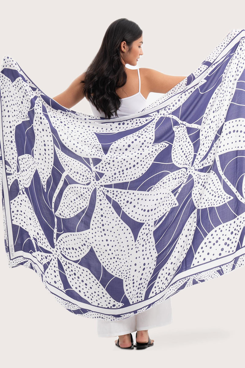Calinda Sarong Flower Dots