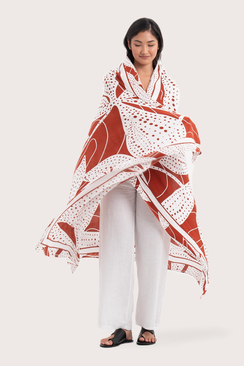 Calinda Sarong Flower Dots