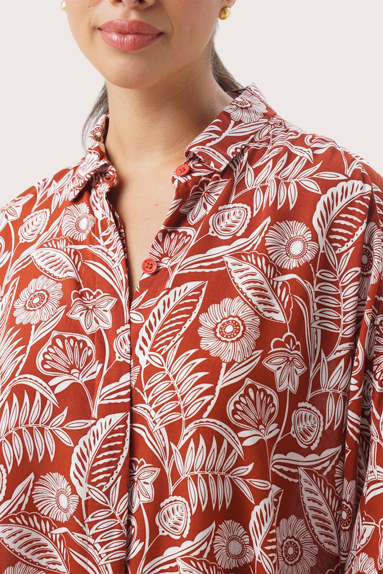 Candidasa Shirt Brick