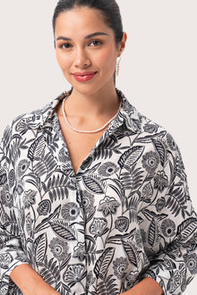 Candidasa Shirt White