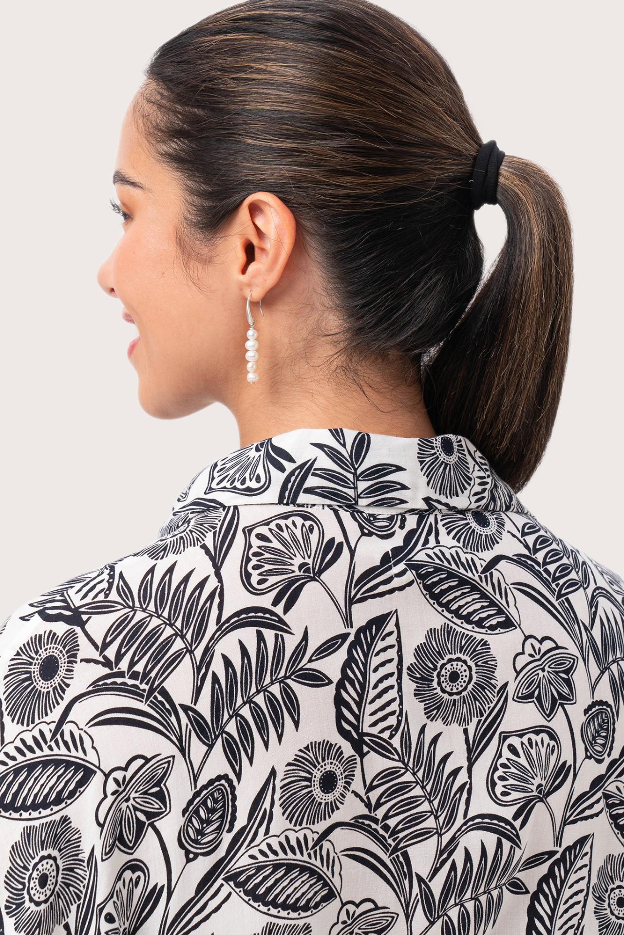 Candidasa Shirt White