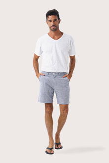 Kalimantan Bermuda Garis Blu