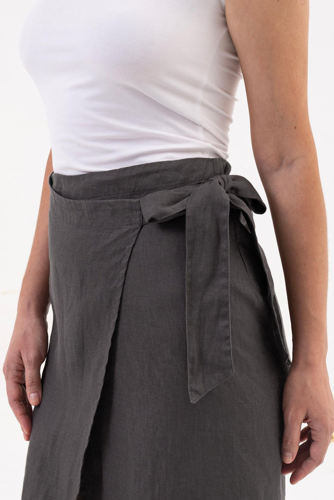 Kofiau Wrap Linen Skirt grey