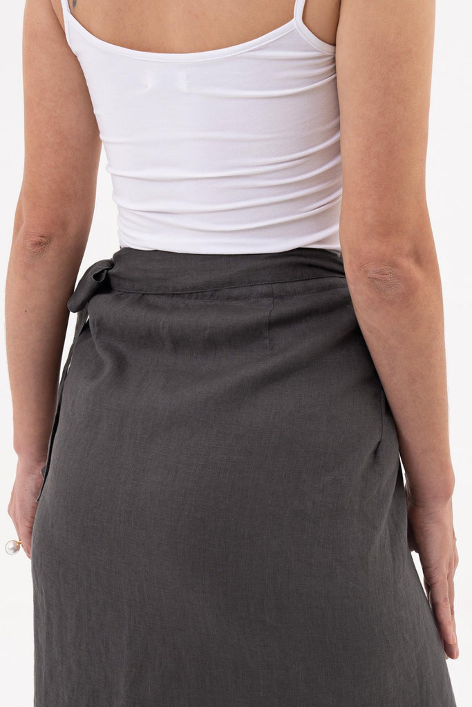 Kofiau Wrap Linen Skirt grey