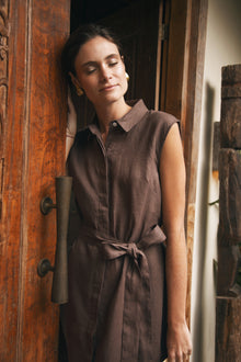 Noelani Sleeveless Linen Dress brown