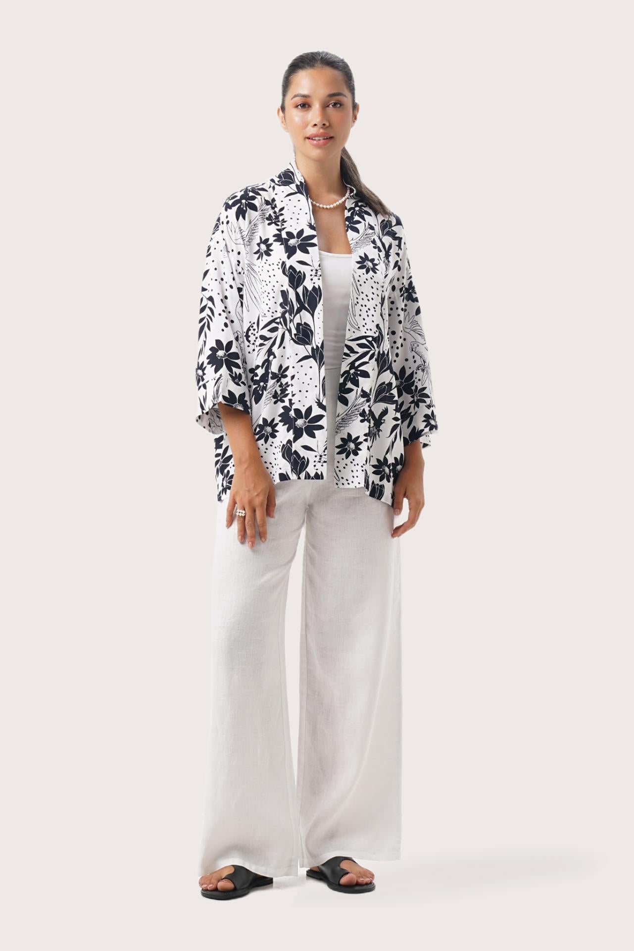 Ombak Outerwear White and Navy