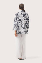 Ombak Outerwear White and Navy