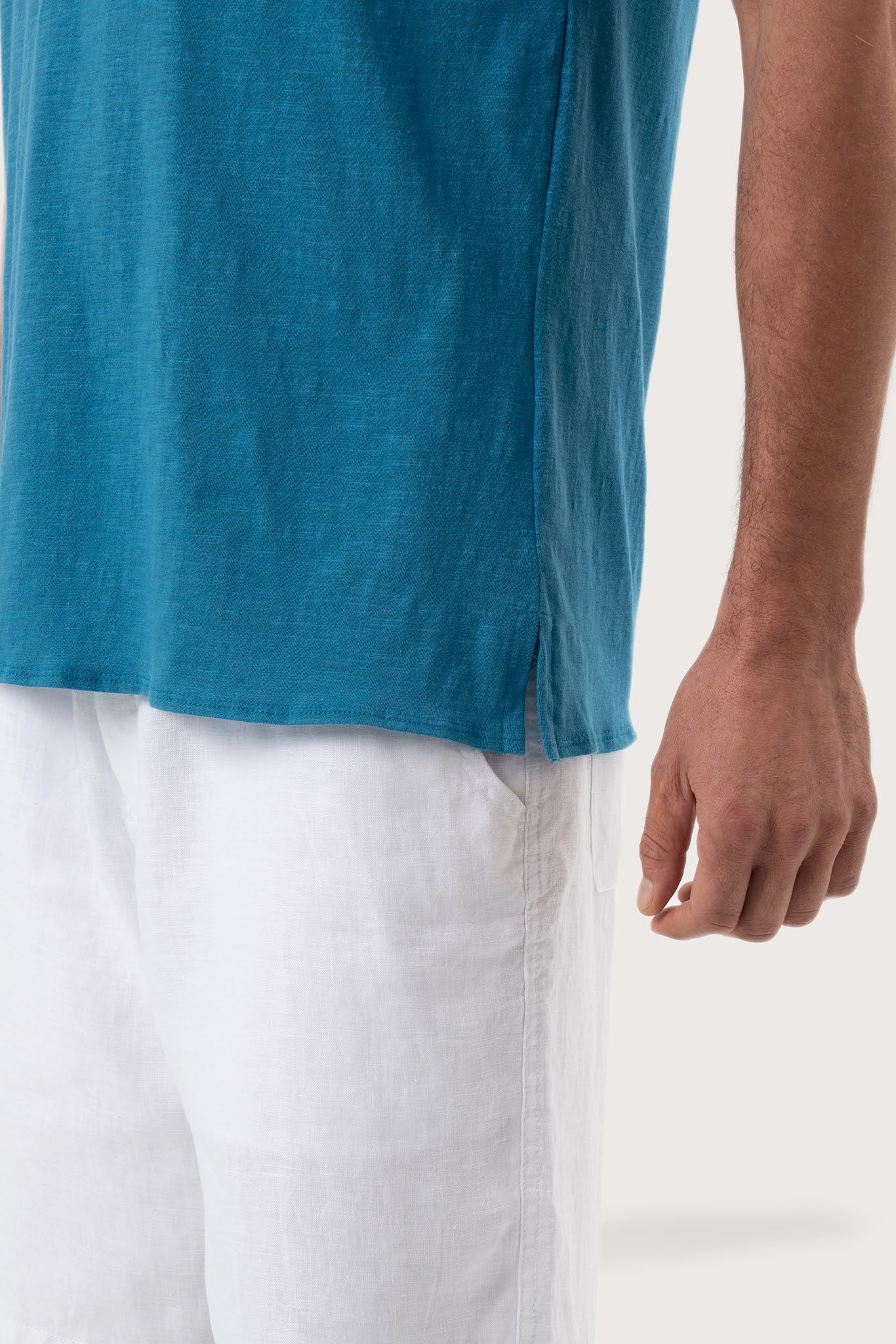 Premium fabric texture of the Aling T-Shirt Light Blue by By The Sea Bali – artisanal quality