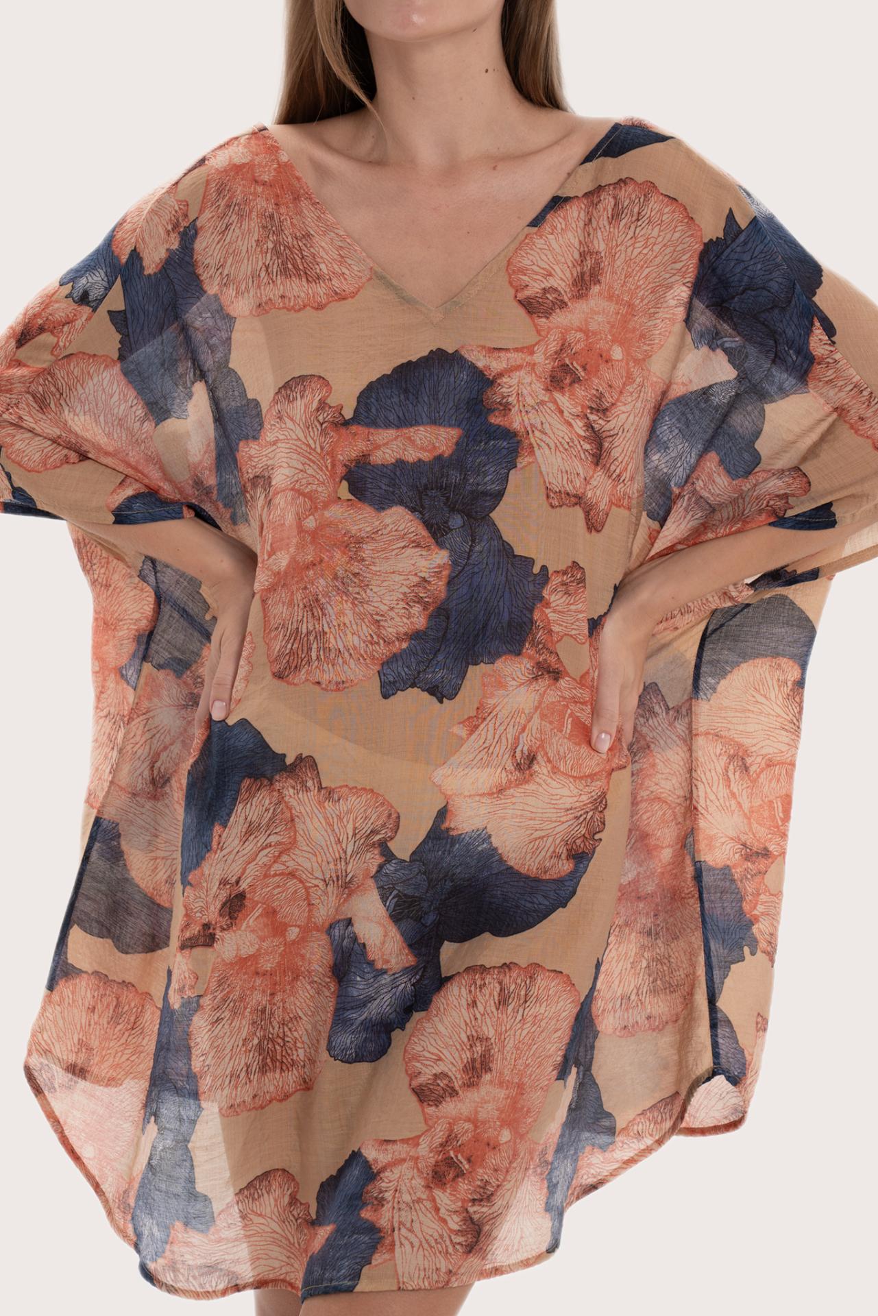 Close-up of the Malva print and rayon nylon fabric detailing
