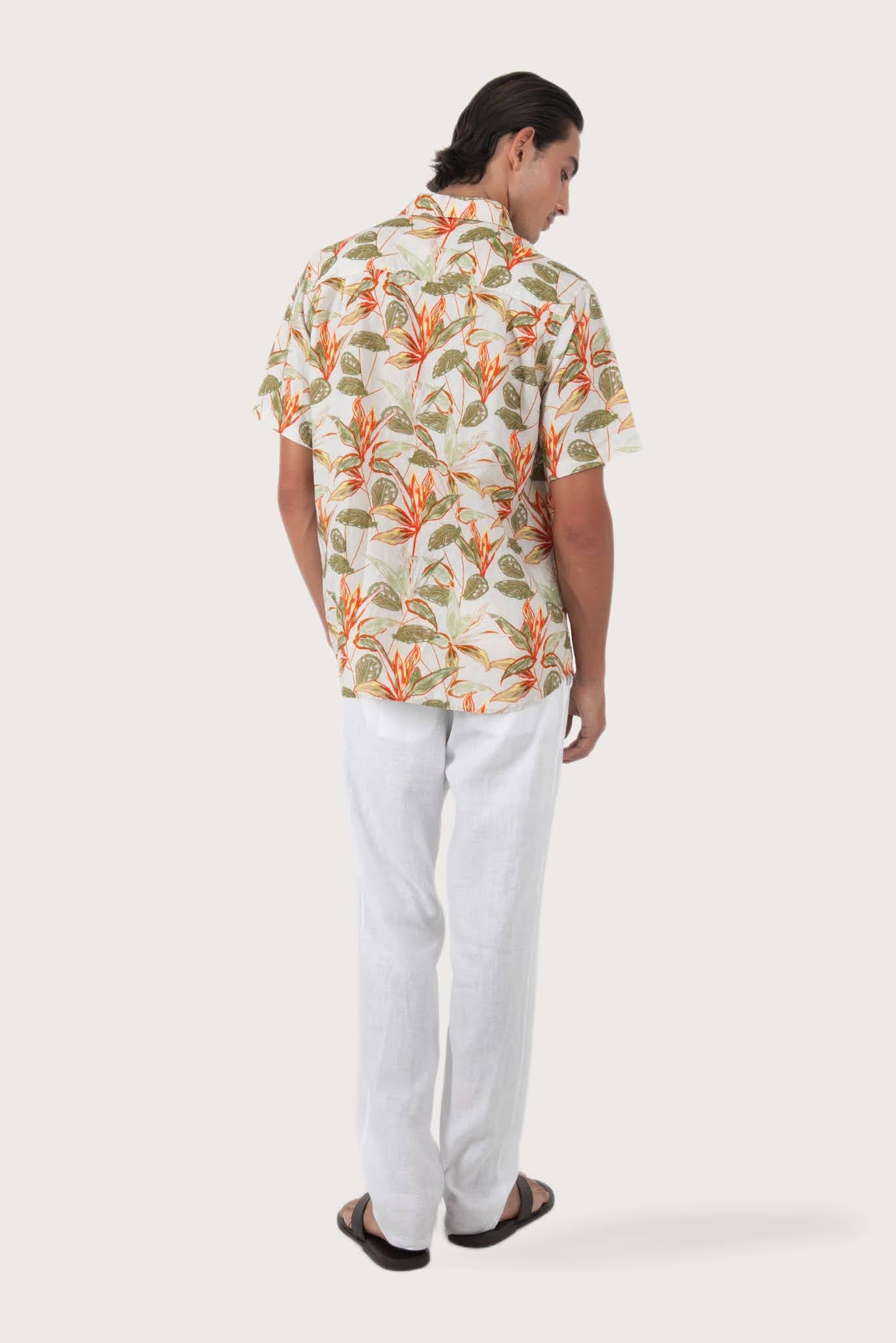 Back view of the Asa Loose Fit Shirt Begonia in Green showcasing its tailored finish by By The Sea Bali