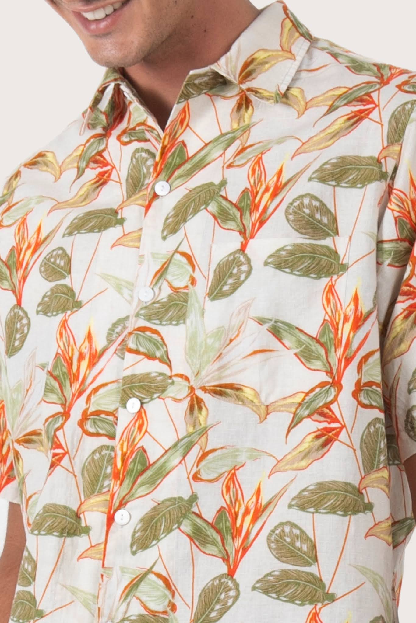 Close-up fabric and collar detail of the Asa Loose Fit Shirt Begonia in Green by By The Sea Bali