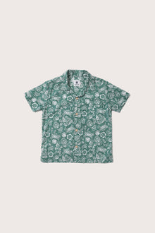 Refined fabric and print detail of the Bali Tropical Shirt in Veg and Crab