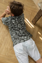 Island-ready styling featuring the Bali Tropical Shirt in Veg and Crab print