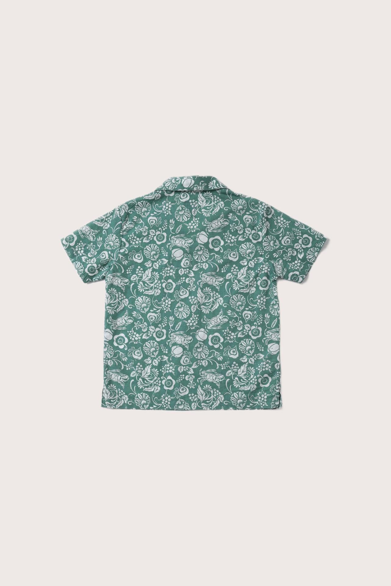 Lightweight tropical shirt featuring the signature Veg and Crab motif