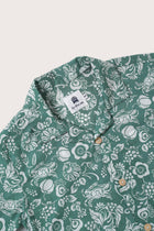 Relaxed silhouette crafted for warm coastal days