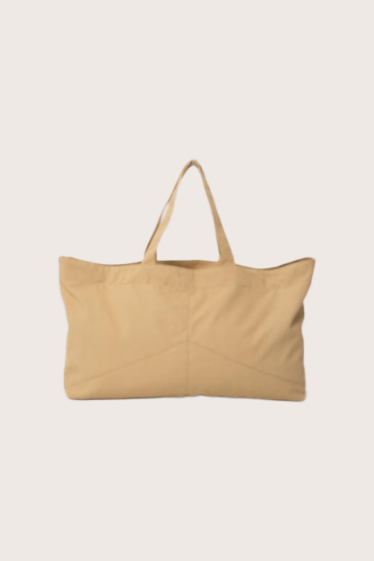 Back view of the creme Barcha tote bag