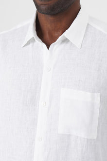 Close-up fabric and collar detail of the Baron Linen Shirt White by By The Sea Bali