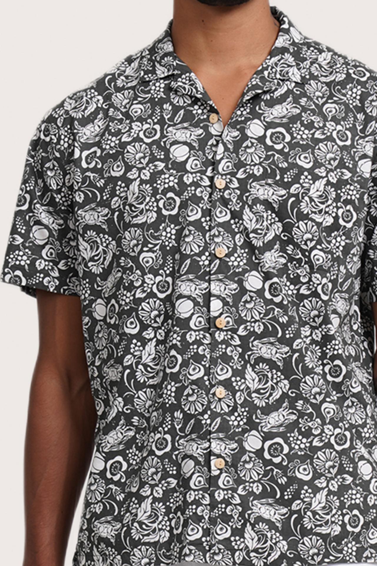 Close-up fabric and collar detail of the Baronang Cotton Shirt Veg and Crab in Grey by By The Sea Bali