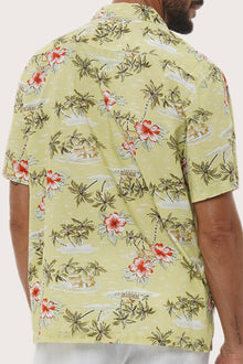 Open collar and button-front detail of the Chalet Shirt Island Rhythm in Yellow by By The Sea Bali
