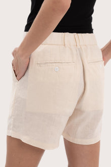 Detailed view highlighting premium linen texture and refined tailoring craftsmanship