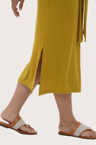 Refined design detail slit of the Kyra Dress Yellow