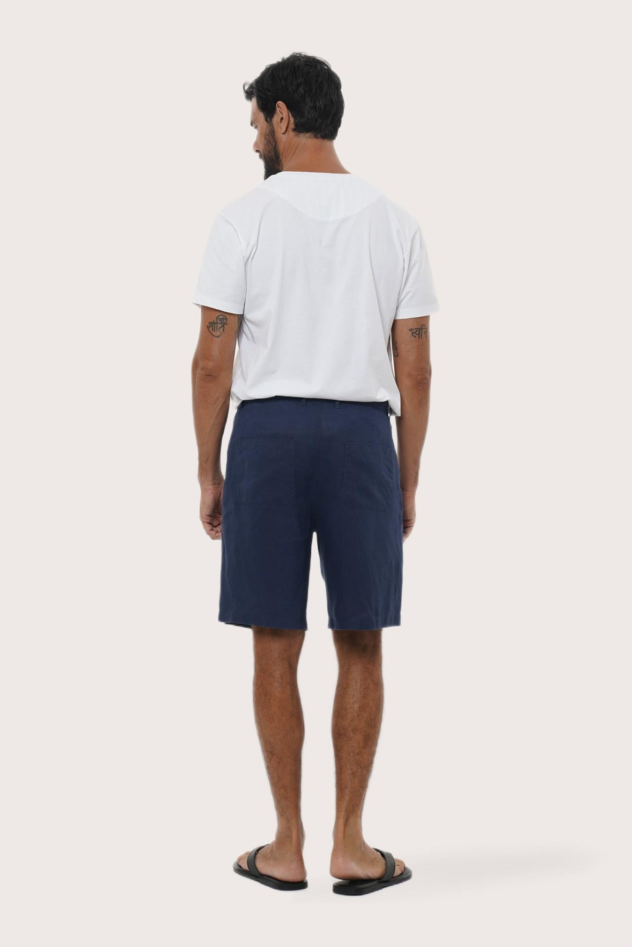 Back view of the La Brisa linen bermuda shorts with a relaxed and tailored silhouette