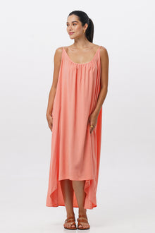 Front view of the Mala Lowback Maxi Dress Rosa showcasing its silhouette and relaxed fit