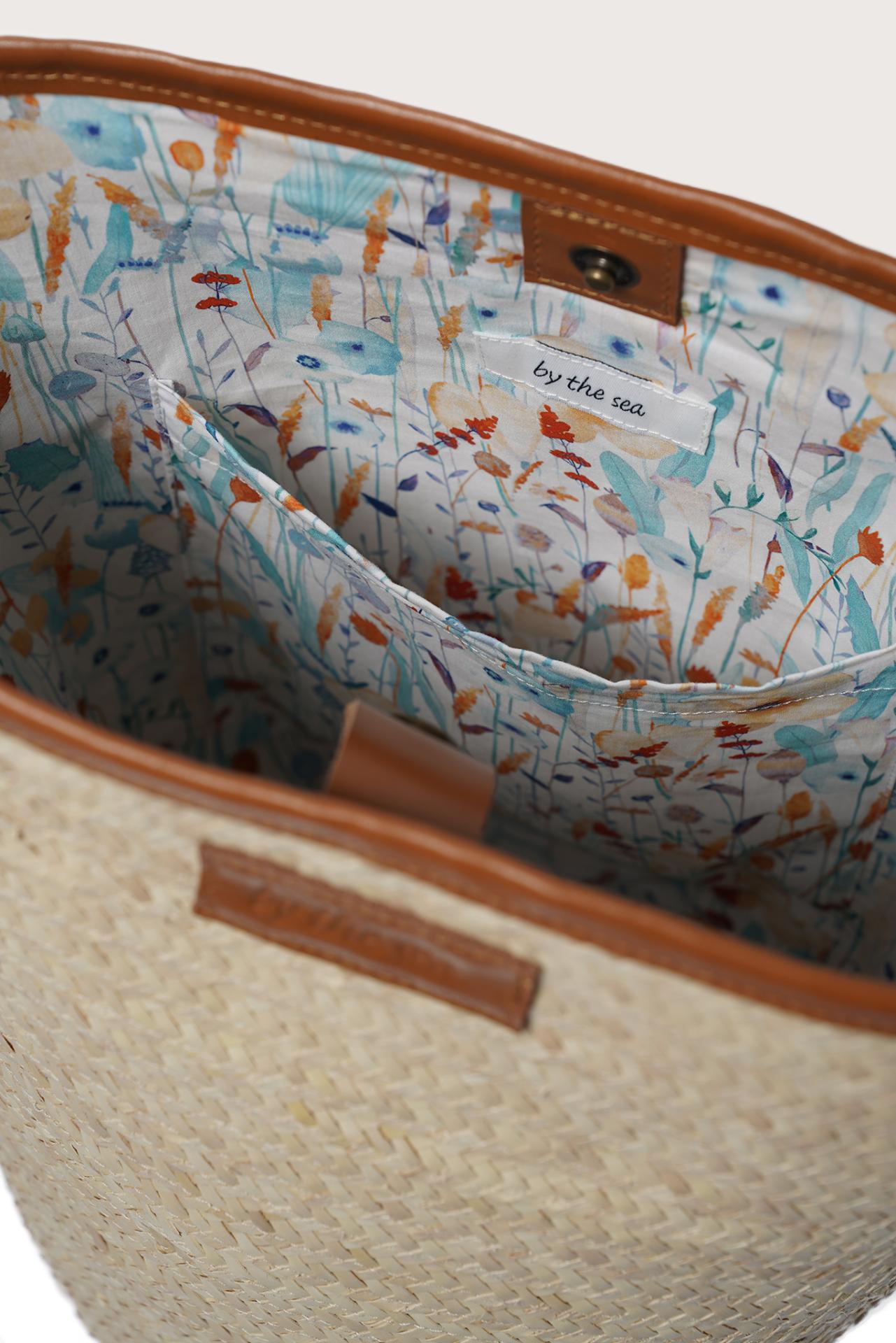 Interior detail of the Marine Bag Light Brown showcasing its functional design and premium craftsmanship