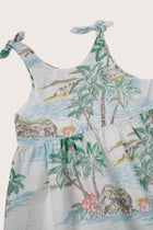 Close-up of the Tropical Day print and cotton fabric detailing
