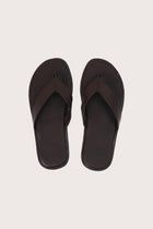 Paros leather sandals in marrone shown in a global view highlighting their full silhouette and refined resort design