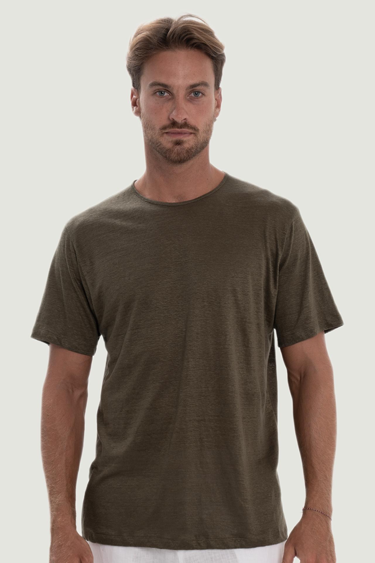 Breathable construction crafted for comfort and understated sophistication