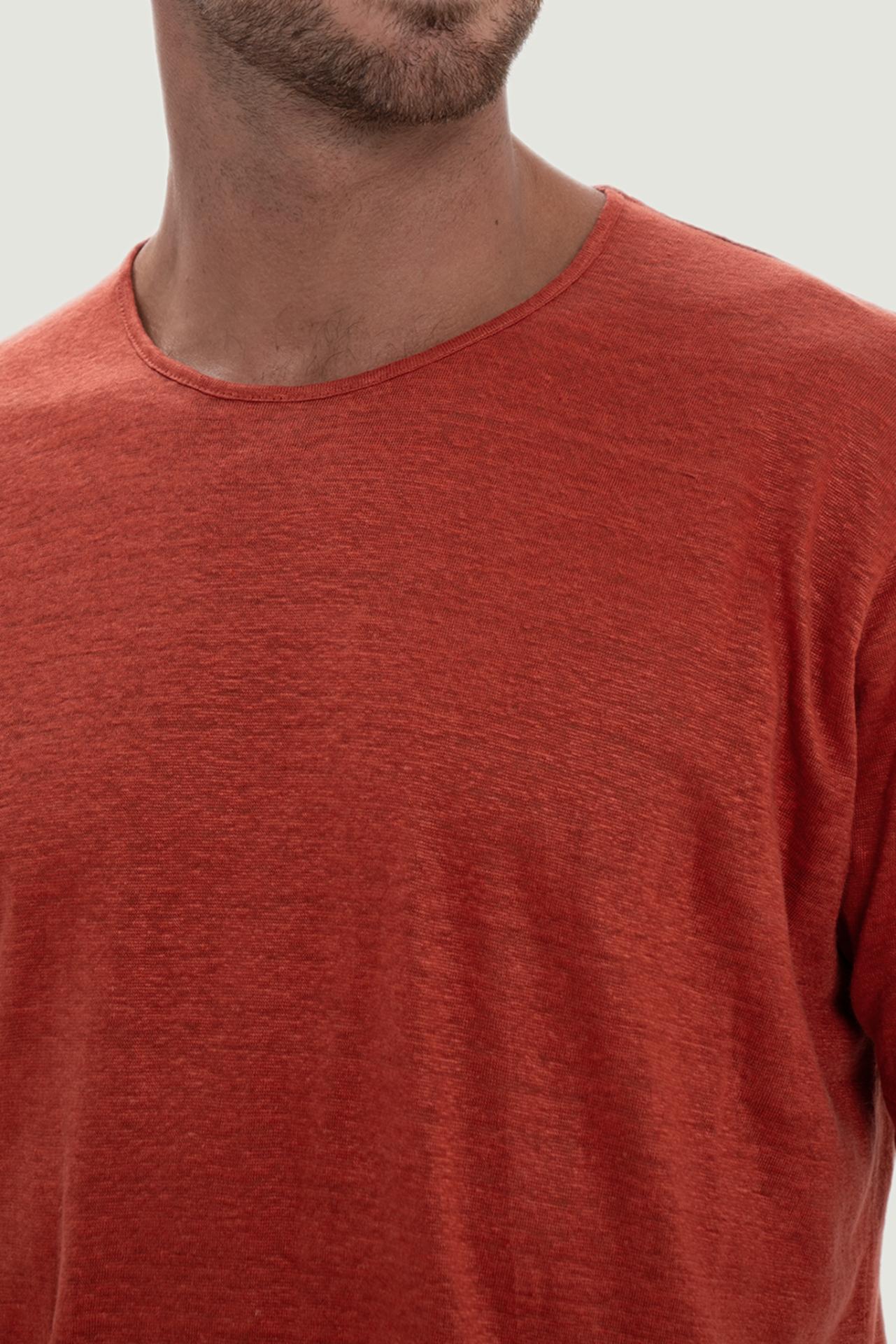 Soft premium fabric with thoughtful craftsmanship in a vibrant Red tone