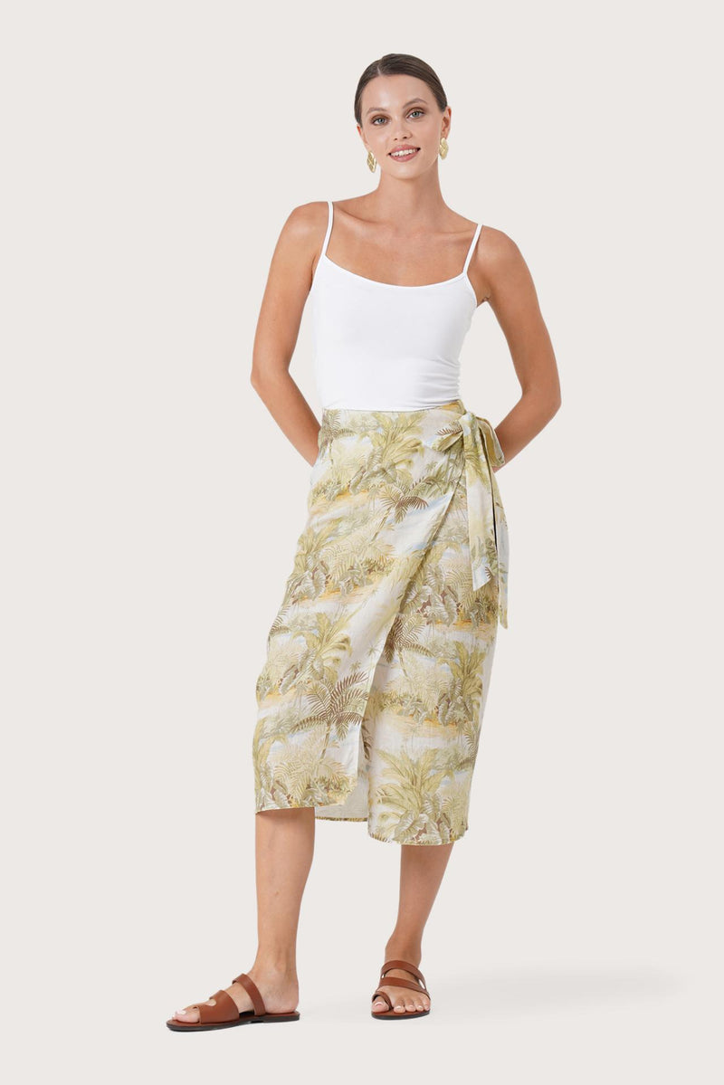 Woman wearing the Zaree Linen Skirt The Island designed for effortless resortwear and tropical living by By  The Sea Bali